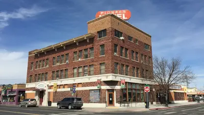 The Western Folklife Center (Historic Pioneer Hotel)